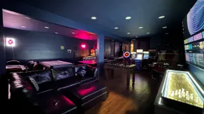 #1 NJ BnB | Patio + Gameroom+Sauna+Hot Tub+NYC/EWR - Image 3