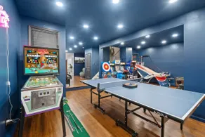Bayonne's #1 Airbnb | Game room + Sauna + Hot Tub | NYC - Image 5
