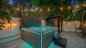 #1 NJ BnB | Patio + Gameroom+Sauna+Hot Tub+NYC/EWR - Image 4