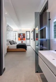 Cheeky Chic City Splendour for 4! - Image 3