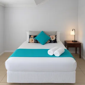 Stylish haven at One8 Waterfront Apartment - Image 5