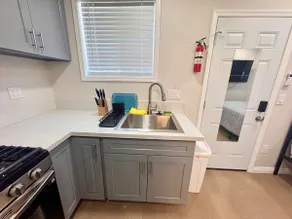 New remodel full kitchen outside seat C-5 - Image 5