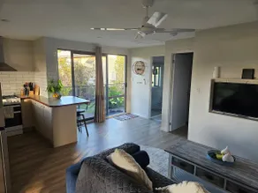 Rose's Place - Image 4