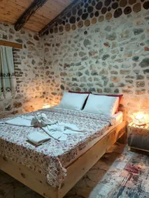 KAŞ - Pinteres stone house - Image 4