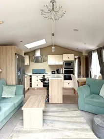 Lodge Seaview Swanage - Image 2