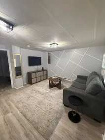 Welcome to Broad Street Manor - Image 5