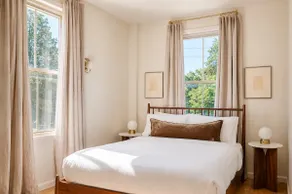 The Jackson | Chic Retreat in Wine Country - Image 2