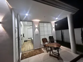 Apricot Garden Cottage • Fast WiFi • Secure Estate - Image 4