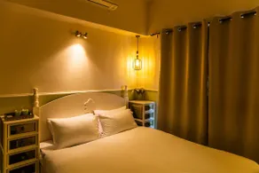 Prana house! Full of life! Riverfront Golfview Apt - Image 5
