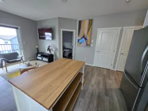 3rd Floor Exquisite 2BD/2Bath Apartment - Image 4