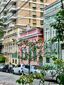 Mini Studio -3 with Air Conditioning, Glória Subway and Nearby - Lapa - Image 2