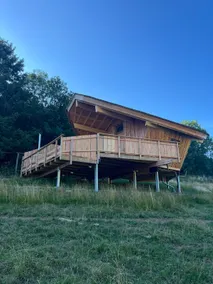 Unusual Hut - Leaf Hut - Image 2