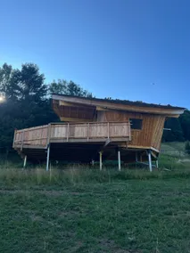 Unusual Hut - Leaf Hut - Image 3