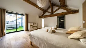 Alma House: Swimming Pool, Jacuzzi, Fireplace, Foosball - Image 2
