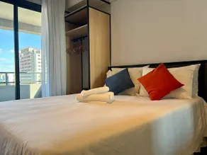 Luxury apartment with amazing pool, gym (2201B) - Image 2