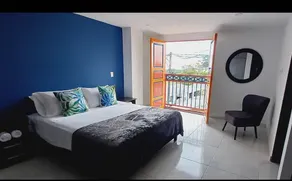 balcony of the viewpoint Finland Quindio - Image 3