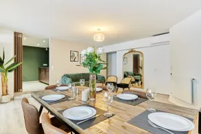 Renovated & Air Conditioning – 2 bedrooms/2 bathrooms – Eiffel Tower on foot - Image 3