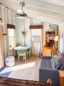Cuter than cute Upnorth Cabin! - Image 4