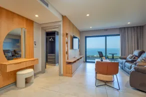 Indian Ocean Views- 68 Ridgeside Residence - Image 4