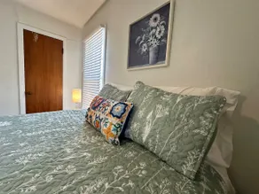 Sleeps 6: Dog & Family Friendly! Large Yard | EV - Image 5
