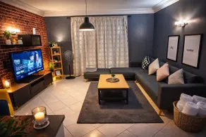 Budget-Friendly Apartment Near AirPort - Image 2