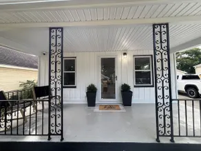 Modern Monroe Farm House - Image 4