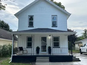 Modern Monroe Farm House - Image 3