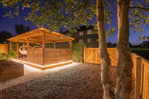 Private Hot Tub - Garden Terrace - Free Parking - Zen & Bubbles - Image 2