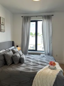 Luxury Queen Studio- Minutes To NYC, EWR & MetLife - Image 3