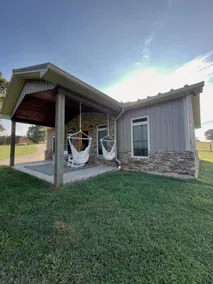 Grandma’s House - Serene Modern Farmhouse - Image 3