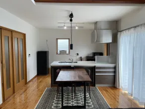 Entire building: Miyazaki resort space! The best villa life in a spacious house - Image 4
