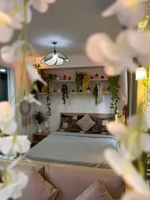 Botanic Home Near Airport - Image 4