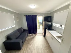 Magnolia Village Holiday Unit 2 Quite Gated in CBD - Image 3