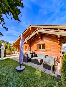 Large family and friendly chalet in La Tzoumaz - Image 2
