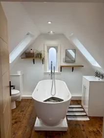 FRESH Flat in Leek, Staffordshire - Image 3