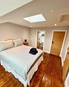 FRESH Flat in Leek, Staffordshire - Image 4