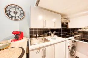 The Urban Nest-Parking available-close to Paris - Image 2