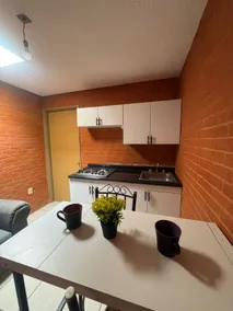 Deluxe House, Upper Floor. - Image 4