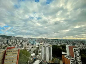 Luxury hotel accommodation with beautiful views - Image 3