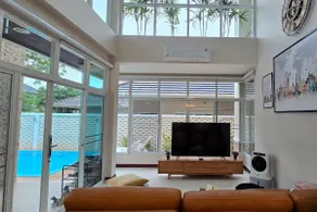 7 BR 15 Bed Pool Villa near Malls & Expressway - Image 5