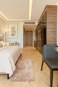 Lush - Cozy Luxe Studio for Soulful Escapes - Image 3