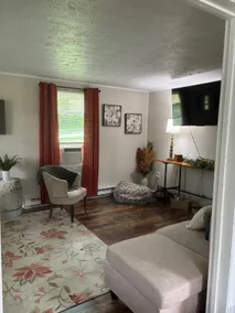 Serenity Hill Cottage - Image 2