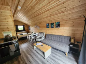 Kirtle Cabin - Image 2