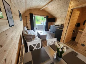 Kirtle Cabin - Image 3