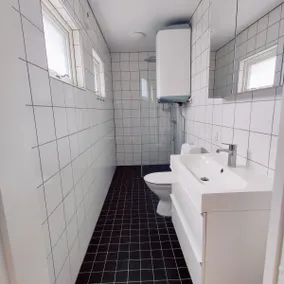 Modern guest house in Lilleby - Image 3