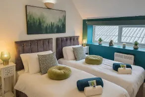 Belgrave Chapel - Luxurious Apartment - Image 2