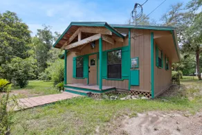 Hidden Gem Cabin in Interlachen - Image 2