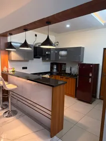 2 bed room in 3bed room House. Whole house. - Image 2
