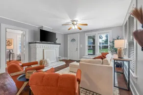 Stylish Cozy Home | Near Downtown, ASU & Hospitals - Image 4