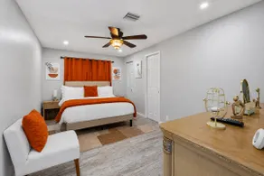 The Cozy Cove - Image 2